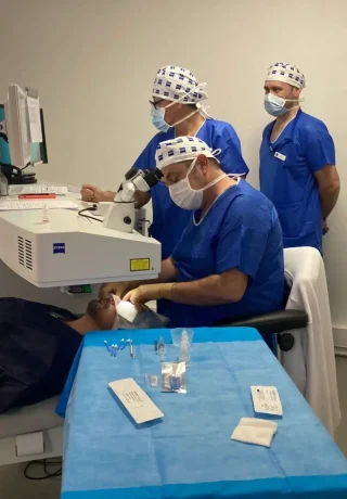 chiurgie hypermétropie par SMILE